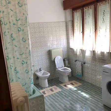 Da Tavina Bel Appartamento, דירה Sant'Egidio alla Vibrata